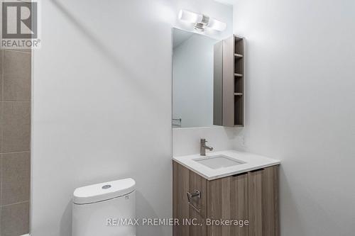 3801 - 55 Mercer Street, Toronto, ON - Indoor Photo Showing Bathroom