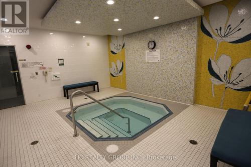 #323 -372 Hwy 7  E, Richmond Hill, ON - Indoor Photo Showing Other Room