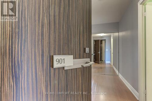 901 - 233 South Park Road, Markham, ON - Indoor