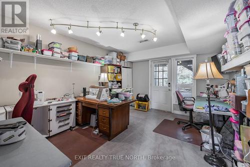 59 Riverdale Drive, Wasaga Beach, ON - Indoor Photo Showing Office