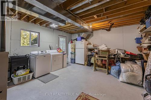 59 Riverdale Drive, Wasaga Beach, ON - Indoor Photo Showing Laundry Room