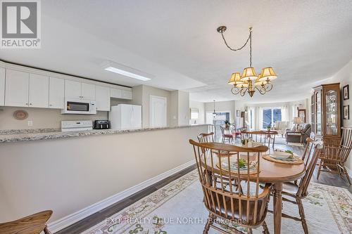 59 Riverdale Drive, Wasaga Beach, ON - Indoor Photo Showing Dining Room