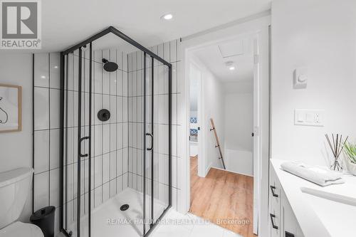 12 Shelley Dr, Kawartha Lakes, ON - Indoor Photo Showing Bathroom