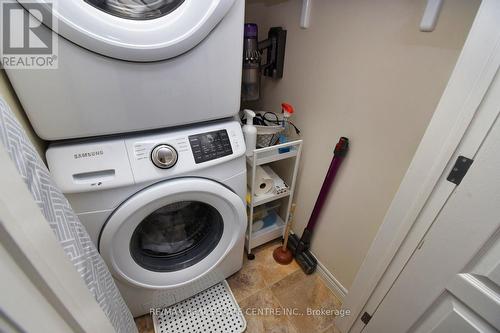 19 - 25 Viking Drive, Hamilton, ON - Indoor Photo Showing Laundry Room