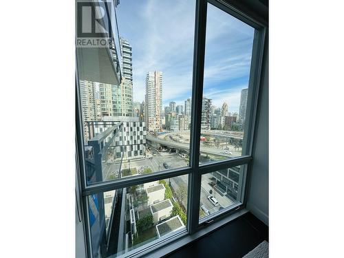 1202 1455 Howe St, Vancouver, BC -  Photo Showing Other Room
