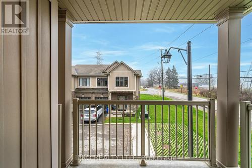 #62 -377 Glancaster Rd, Hamilton, ON - Outdoor With Exterior