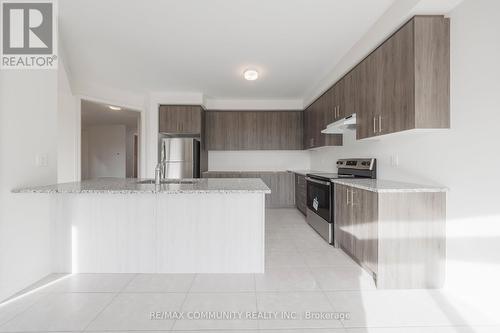 532 Hornbeck St, Cobourg, ON - Indoor Photo Showing Kitchen With Upgraded Kitchen