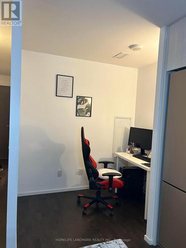 #617 -101 Charles St E, Toronto, ON - Indoor Photo Showing Office