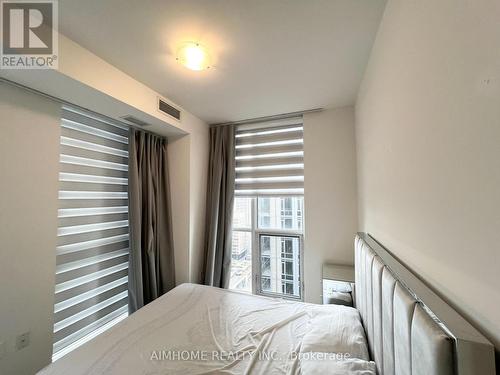 #2002 -1 Yorkville Ave, Toronto, ON - Indoor Photo Showing Bedroom