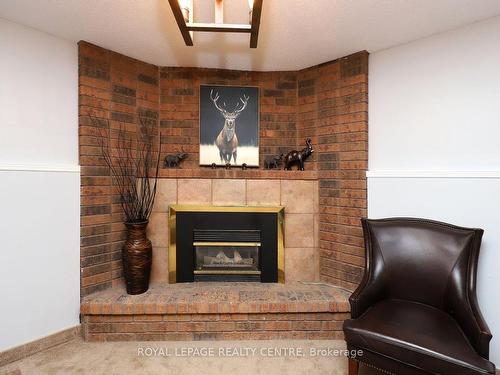 30 Branthaven Dr, Hamilton, ON - Indoor Photo Showing Living Room With Fireplace