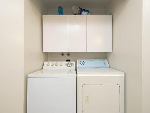 Salle de lavage - 655 Rue Pie-Xii, Vaudreuil-Dorion, QC - Indoor Photo Showing Laundry Room