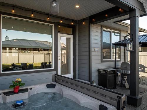 40 Nikola Rd, Campbell River, BC - Outdoor With Deck Patio Veranda With Exterior