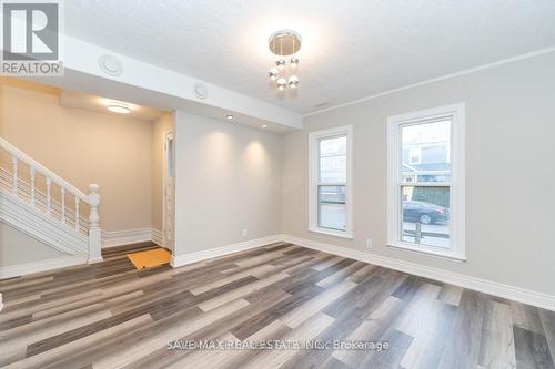 4718 Jepson St S, Niagara Falls, ON - Indoor Photo Showing Other Room