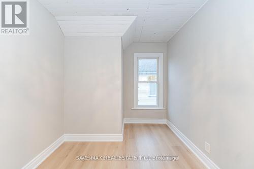 4718 Jepson St S, Niagara Falls, ON - Indoor Photo Showing Other Room