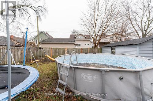 4718 Jepson St S, Niagara Falls, ON - Outdoor With Above Ground Pool