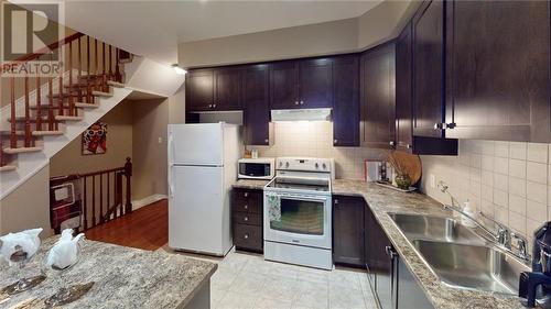 1034 Butler Boulevard, Petawawa, ON - Indoor Photo Showing Kitchen With Double Sink
