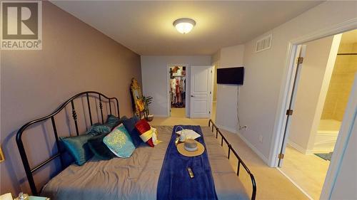 1034 Butler Boulevard, Petawawa, ON - Indoor Photo Showing Bedroom