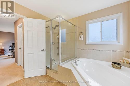 124 Sun King Crescent, Barrie, ON - Indoor Photo Showing Bathroom