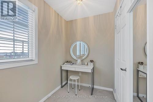124 Sun King Cres, Barrie, ON - Indoor Photo Showing Bedroom