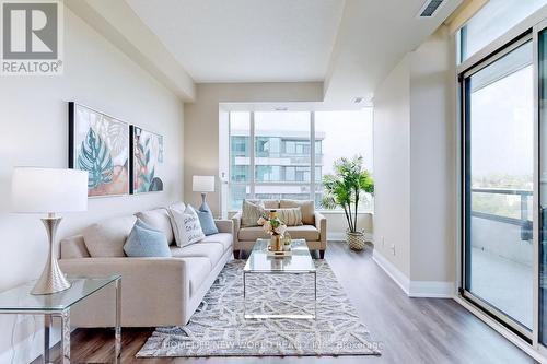 #506 -1 Hurontario St, Mississauga, ON - Indoor Photo Showing Living Room