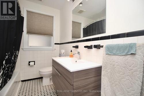 5543 Old Richmond Rd, Ottawa, ON - Indoor Photo Showing Bathroom