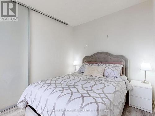 #2301 -23 Sheppard Ave E, Toronto, ON - Indoor Photo Showing Bedroom