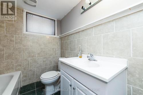1251 Warden Ave, Toronto, ON - Indoor Photo Showing Bathroom