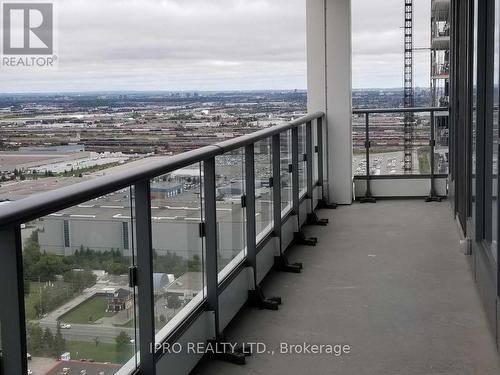 #4002 -898 Portage Pkwy, Vaughan, ON - Outdoor With Balcony With View