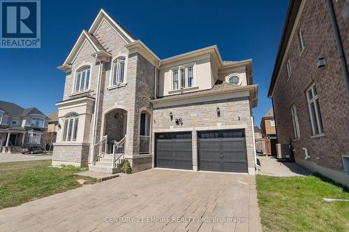 125 Chesney Cres, Vaughan, ON - Outdoor With Facade