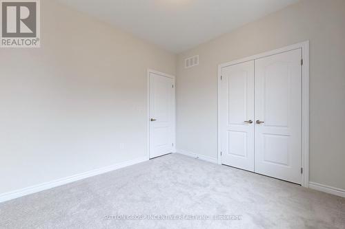 2962 Monarch Dr, Orillia, ON - Indoor Photo Showing Other Room