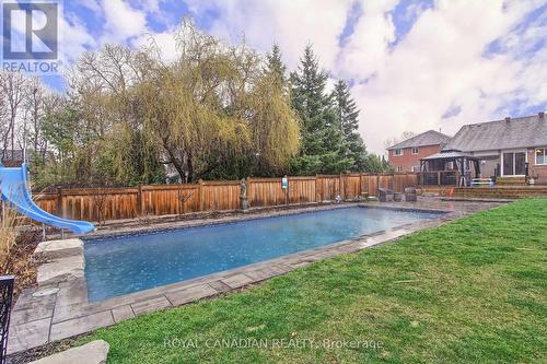 182 Taylor Dr, Barrie, ON - Outdoor With In Ground Pool With Backyard