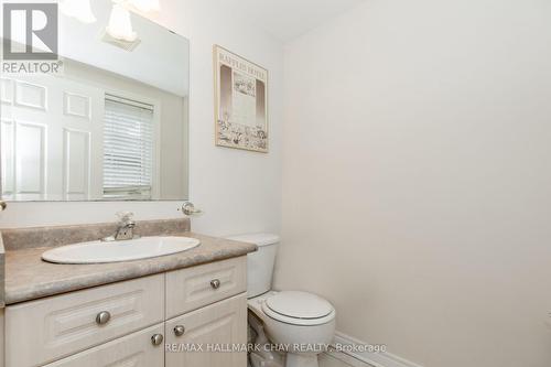 34 Balmoral Pl, Barrie, ON - Indoor Photo Showing Bathroom