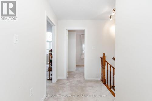 34 Balmoral Pl, Barrie, ON - Indoor Photo Showing Other Room