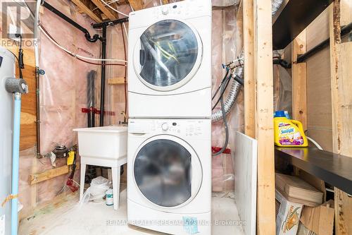 646 Best Rd, Milton, ON - Indoor Photo Showing Laundry Room
