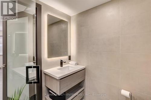 1208 - 1 Palace Pier Court, Toronto, ON - Indoor Photo Showing Bathroom