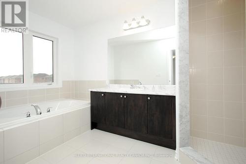 385 Russell St, Southgate, ON - Indoor Photo Showing Bathroom