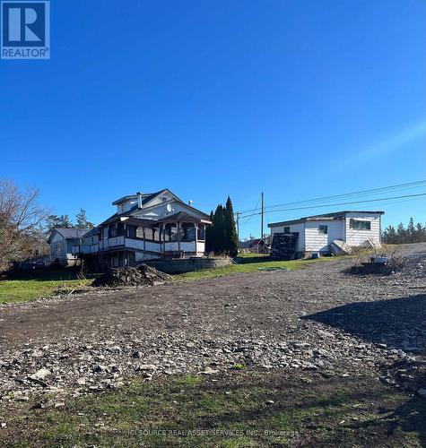 #2 -3123 County Rd, Prince Edward County, ON - Outdoor