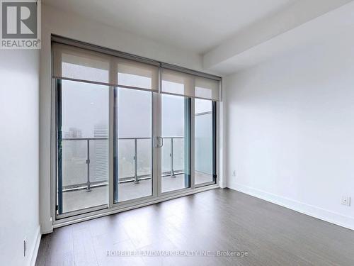 #3806 -7 Grenville St, Toronto, ON - Indoor Photo Showing Other Room