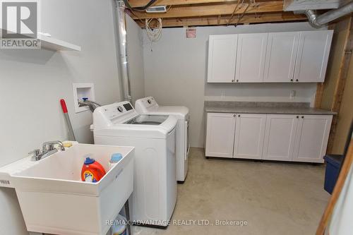 59 Winona Road, Middlesex Centre, ON - Indoor Photo Showing Laundry Room