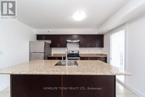 #624 -50 Dunsheath Way, Markham, ON - Indoor Photo Showing Kitchen With Stainless Steel Kitchen With Double Sink With Upgraded Kitchen