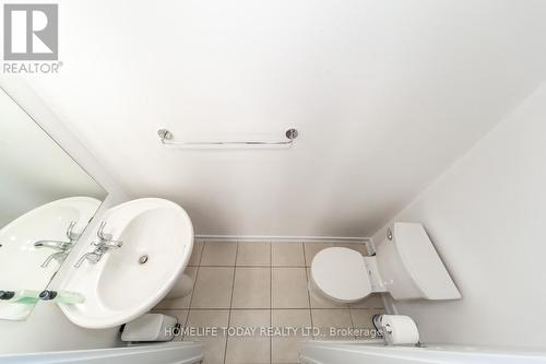 #624 -50 Dunsheath Way, Markham, ON - Indoor Photo Showing Bathroom