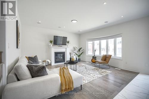 1545 Prentice Rd, Innisfil, ON - Indoor Photo Showing Living Room With Fireplace