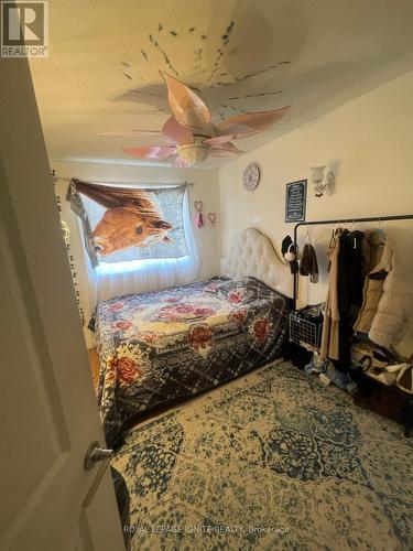 54 - 3525 Brandon Gate Drive, Mississauga, ON - Indoor Photo Showing Bedroom