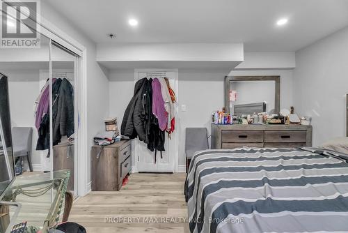 25 Vineyard Drive, Brampton, ON - Indoor Photo Showing Bedroom