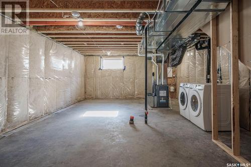 1011 7Th Street E, Saskatoon, SK - Indoor Photo Showing Laundry Room