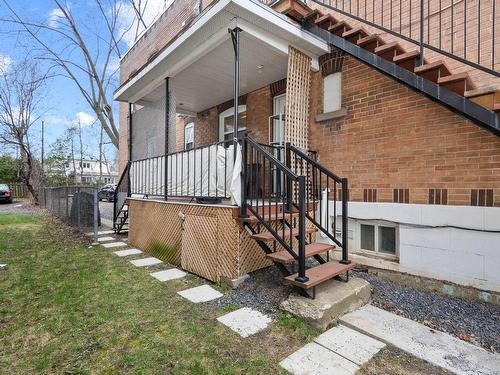 Balcon - 904 Rue Grant, Longueuil (Le Vieux-Longueuil), QC - Outdoor With Exterior