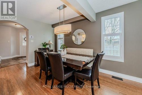 227 Dearborn Blvd, Waterloo, ON - Indoor Photo Showing Dining Room