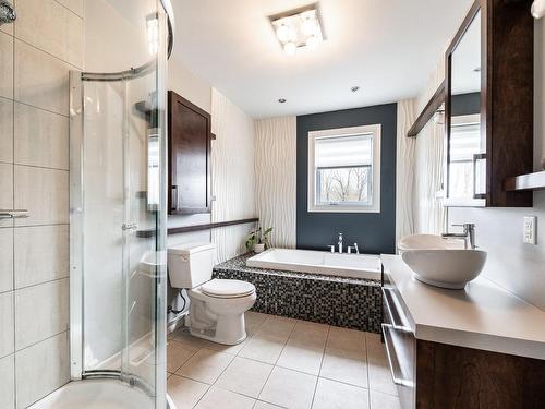 Salle de bains - 57 Rue Lapalme, Saint-Jean-Sur-Richelieu, QC - Indoor Photo Showing Bathroom