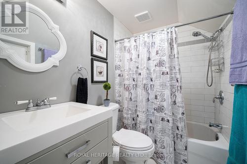 699 Cooper Rd, Madoc, ON - Indoor Photo Showing Bathroom