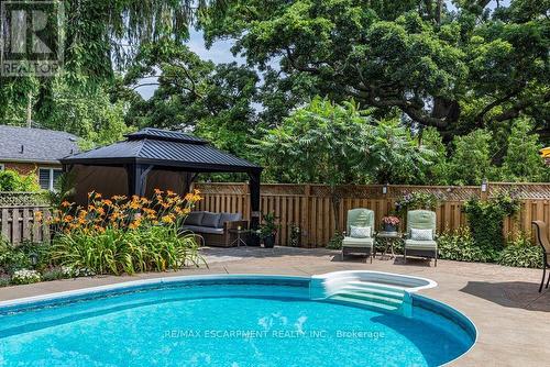 61 Carnegie Pl, Hamilton, ON - Outdoor With In Ground Pool With Backyard